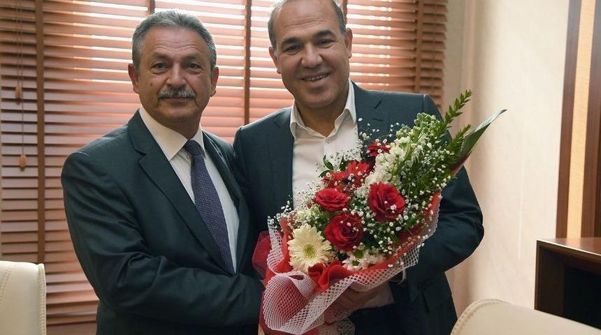 Alevi Derneklerinden Başkan S&ouml;zl&uuml;&rsquo;ye Tam Destek