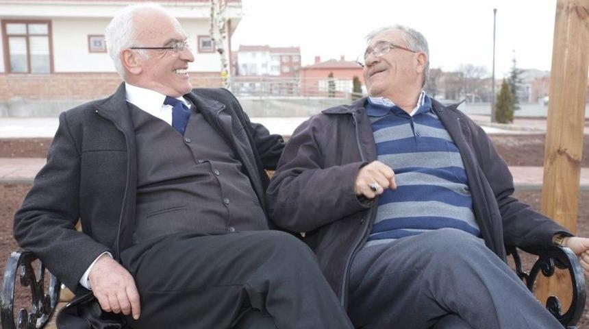 Odunpazarı Belediyesi Yaşlı Merkezi Açtı