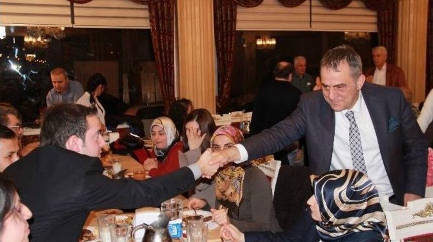 Başkan Sağıroğlu &Ouml;ğretmenlerle Yemekte Buluştu