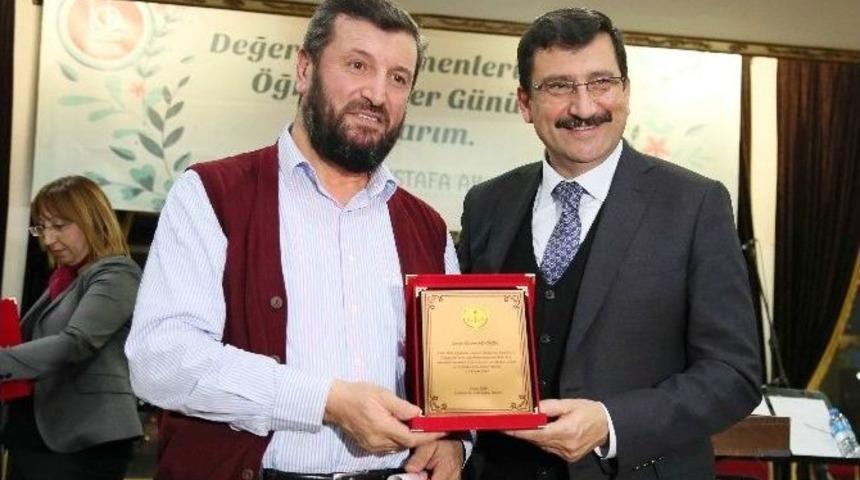 Başkan Ak &Ouml;ğretmenlerle Buluştu