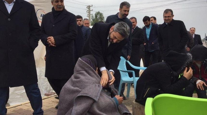 Tbmm Başkanvekili Aydın, Depremin Merkez &Uuml;ss&uuml; Samsat&rsquo;ta İnceleme Yaptı