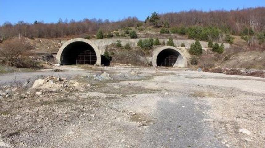 Bolu Dağı T&uuml;neli'nin Terk Edilen T&uuml;pleri 17 Yıldır Atıl