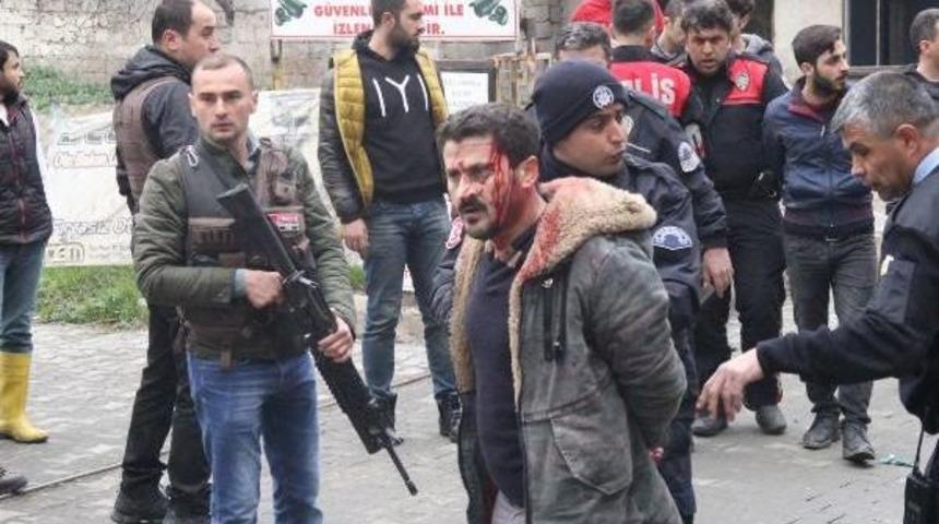 Bakan Yılmaz&rsquo;In Korumaları Silahlı Kavgaya M&uuml;dahale Etti