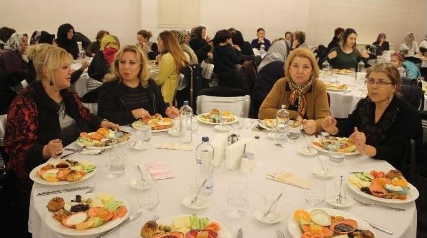 T&uuml;rk Kanser Araştırma Ve Savaş Kurumu Kayseri Şube Başkanı Prof. Dr. Akif &Ouml;zdemir: