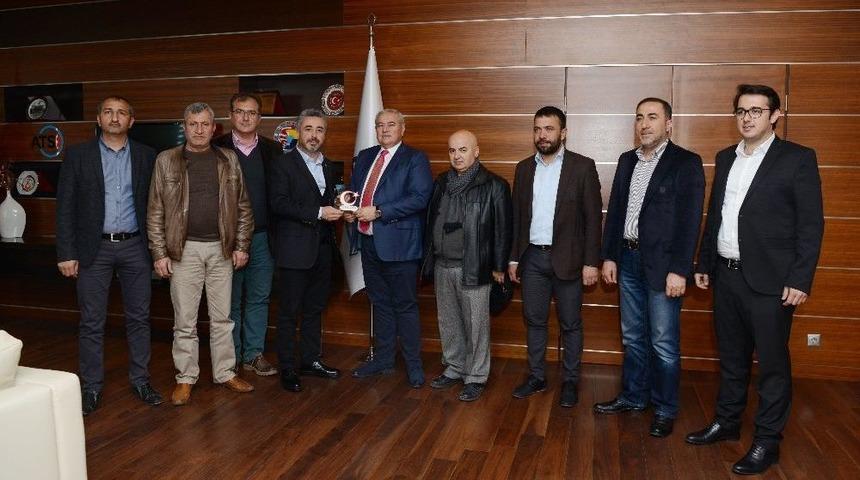 M&uuml;teahhitlerden Atso&rsquo;ya Ziyaret