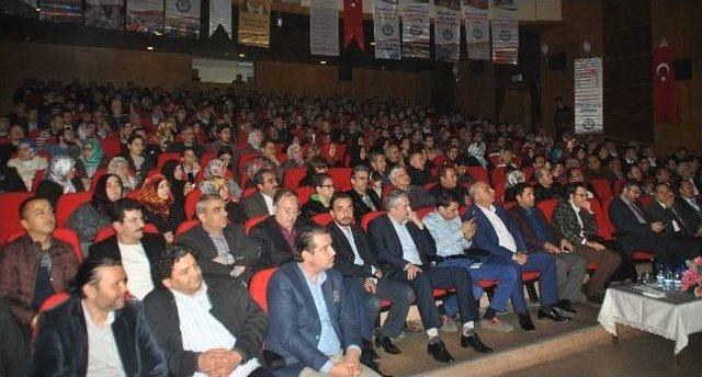 Aydın Eğitim-bir-sen’den ‘en Uzun Gece 15 Temmuz Demokrasi Zaferi’ Konferansı