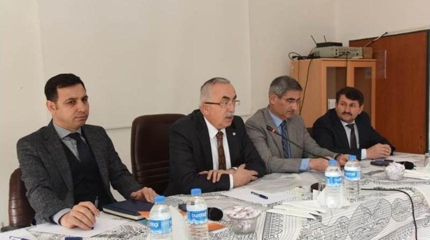 Vali Can&rsquo;dan Kazova&rsquo;da Sebzecilik Vurgusu