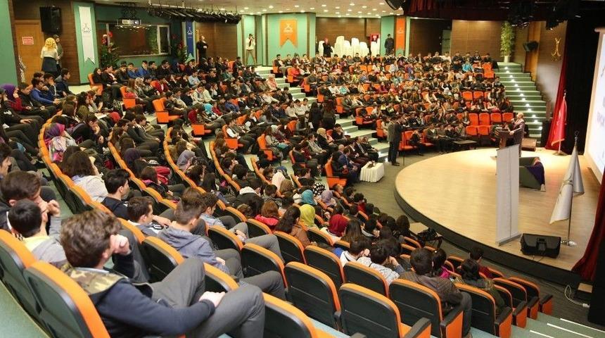 Başkan Karabacak, G&uuml;&ccedil;l&uuml; T&uuml;rkiye İ&ccedil;in G&uuml;&ccedil;l&uuml; İktidarlara &ldquo;evet&rdquo; Diyoruz