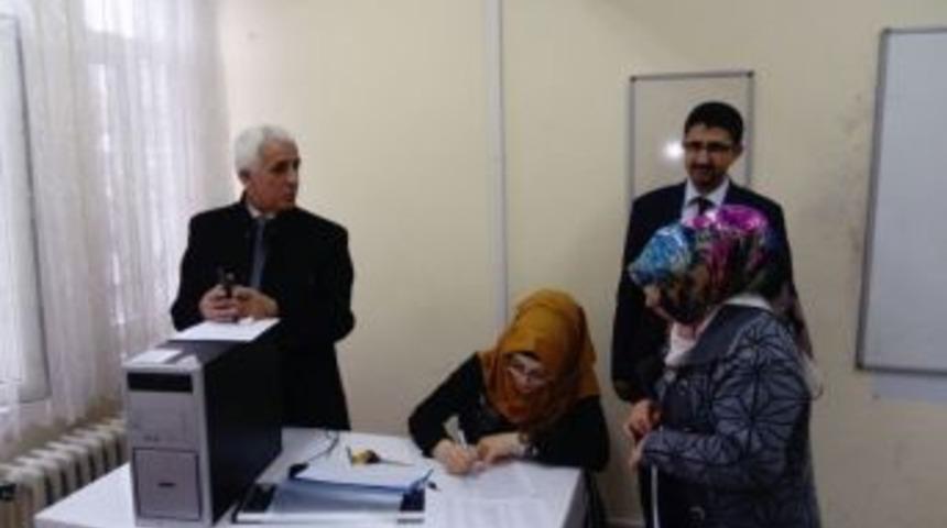 Meslek Edindirme Kursu Kuraları &Ccedil;ekildi