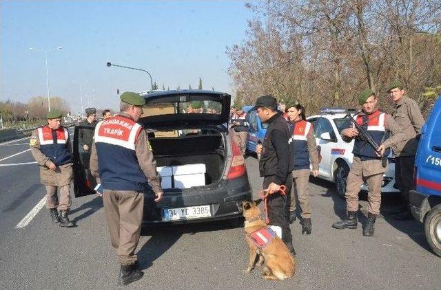 Çorlu’da Jandarmadan Huzur Ve Asayiş Uygulaması