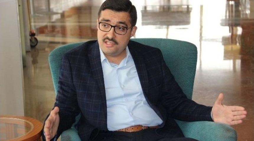 Tekin: &ldquo;ak Parti&rsquo;de İstifa Etmeyen Arkadaşların Tavrı Doğru Değil&rdquo;