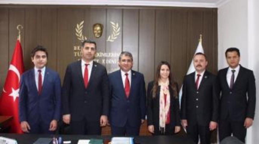 Yeşilay Kilis Şube Başkanı Ahmet Zorlu, Dr. Happani&rsquo;ye Ziyaret