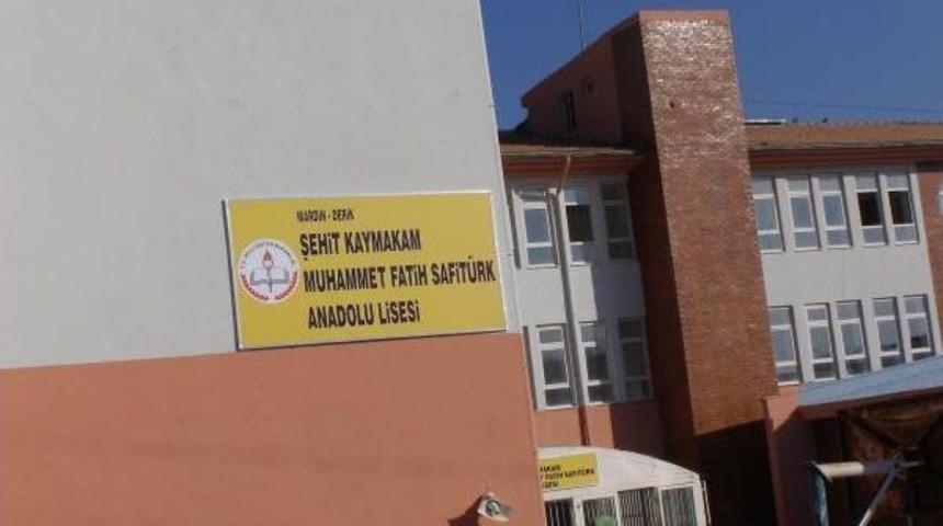 Kaymakam Safit&uuml;rk'&uuml;n Adı Derik'te Okula Ve Fidanlığa Verildi