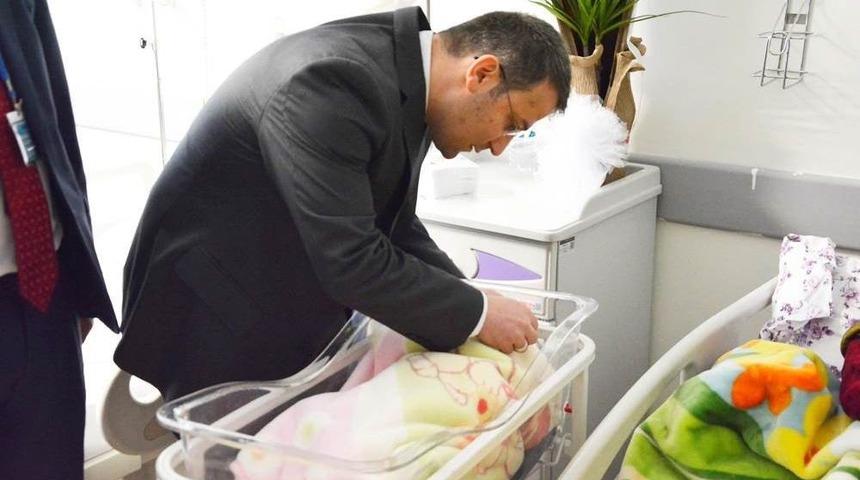 Patlamada Şehit Olan Bek&ccedil;inin Adı Yeğenine Verildi