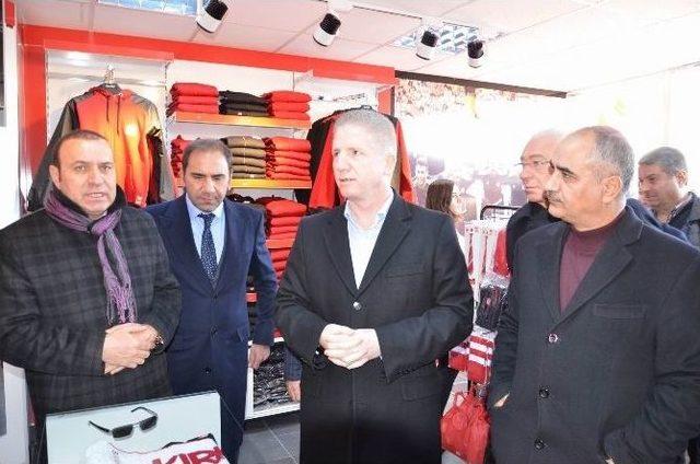 Sivasspor Store Hizmete Açıldı