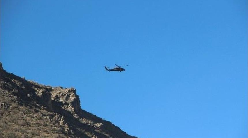 Emine Erdoğan Maden B&ouml;lgesinde