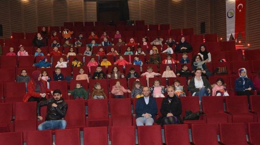 Miniklere &Ccedil;evre Bilinci Aşılıyor