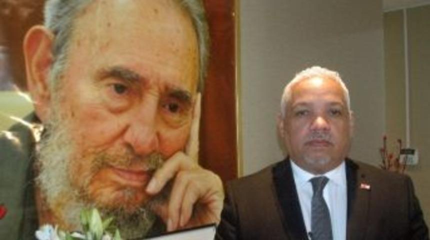 K&uuml;ba B&uuml;y&uuml;kel&ccedil;isi Casals: &ldquo;castro Sadece K&uuml;balıların Değil, D&uuml;nyadaki Bir&ccedil;ok Kişinin Takdir Ettiği Bir Liderdi&ldquo;