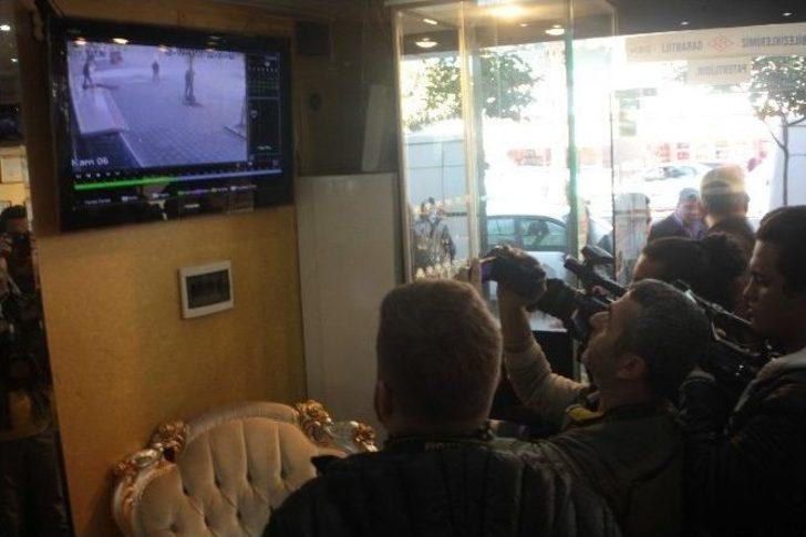 Yaşlı Adamın Ölümünü İzlemek İçin Birbirleriyle Yarıştılar G1