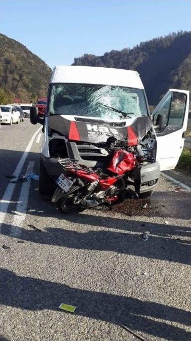 Giresun’da Trafik Kazası: 1 Ölü, 1 Yaralı