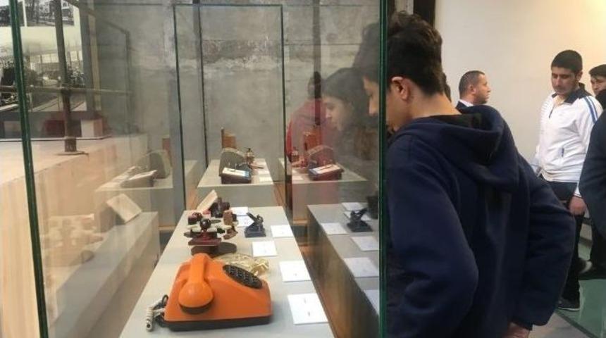 Beyaz Kalpler, Seka Kağıt M&uuml;zesi&rsquo;nde Kağıdın &Ouml;yk&uuml;s&uuml;ne Tanıklık Etti