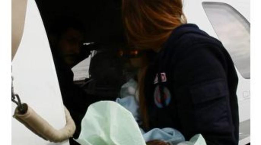 Ambulans U&ccedil;ak 1 G&uuml;nl&uuml;k Bebek İ&ccedil;in Havalandı