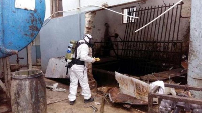 Fabrikada Kazan Patladı: 1 &Ouml;l&uuml;, 1 Yaralı (2)