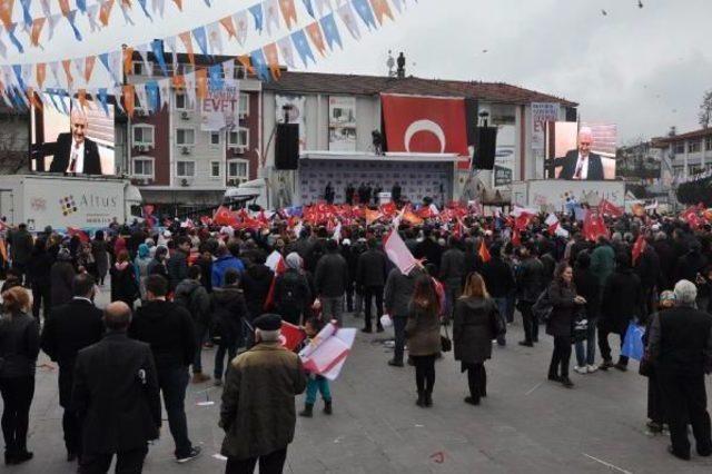 Başbakan Yıldırım: Cumhuriyet'e El Uzatan Karşısında Bizi Görür