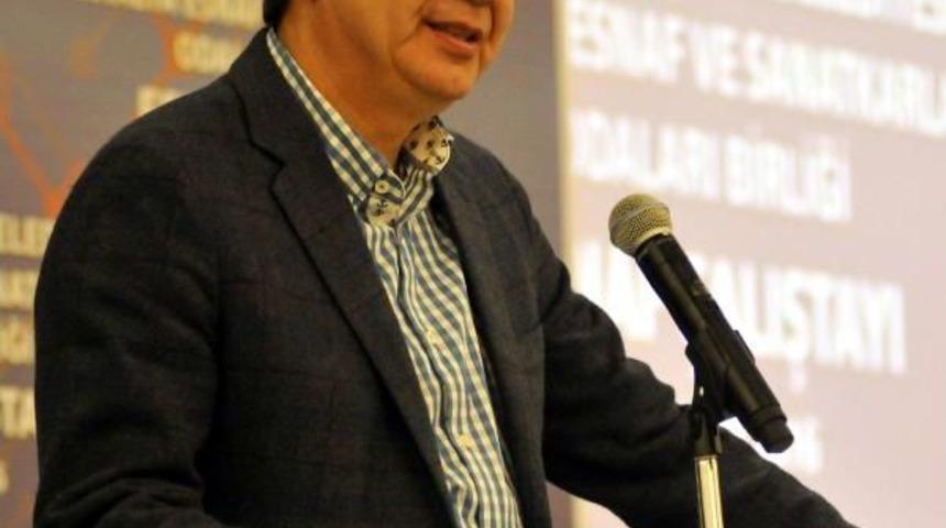 T&uuml;rel: Ahu Tuğba'nın &Ouml;d&uuml;l Verdiği Festivalden Harvey Keitel'in &Ouml;d&uuml;l Verdiği Festivale Geldik