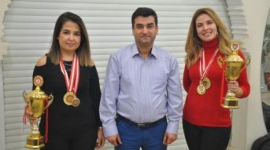 &Ouml;demişli İki Bayan Kuaf&ouml;r T&uuml;rkiye&rsquo;yi Yurt Dışında Temsil Edecek