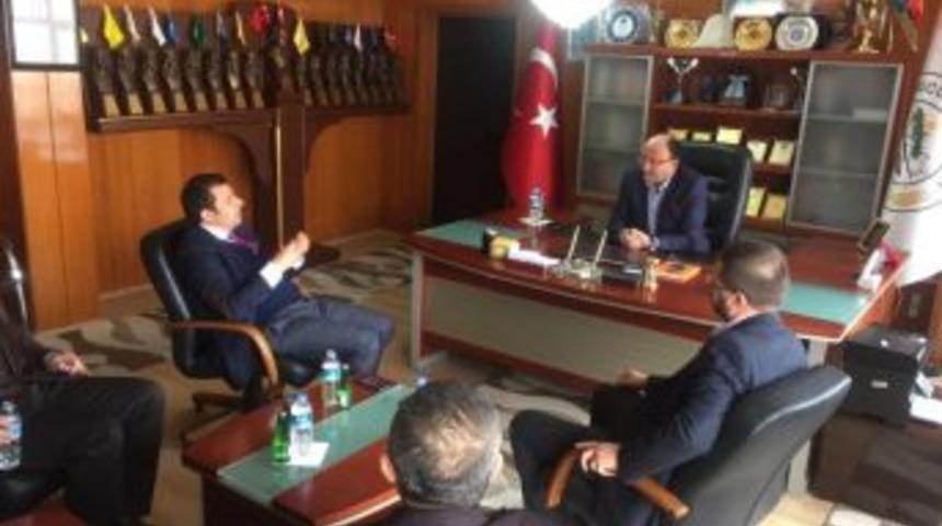 Milletvekili &Ccedil;etinkaya&rsquo;dan Mucur İl&ccedil;e Belediye Başkanına Ziyaret