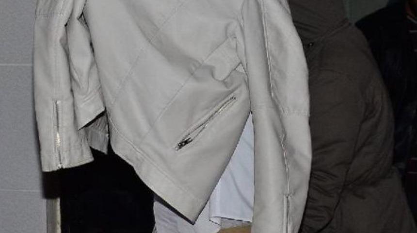 Nişanlı Çift 1 Kilo 170 Gram Kokain Ile Yakalandı