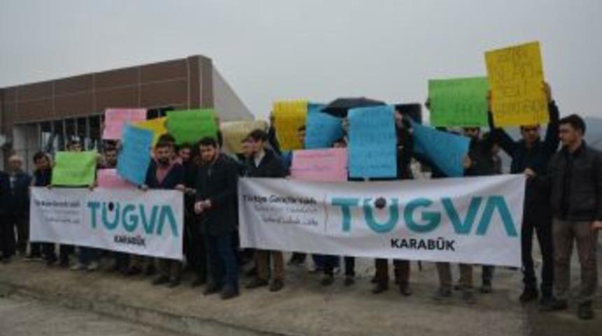 İsrail&rsquo;in "ezan Yasağı" Kararı, Karab&uuml;k&rsquo;te Protesto Edildi