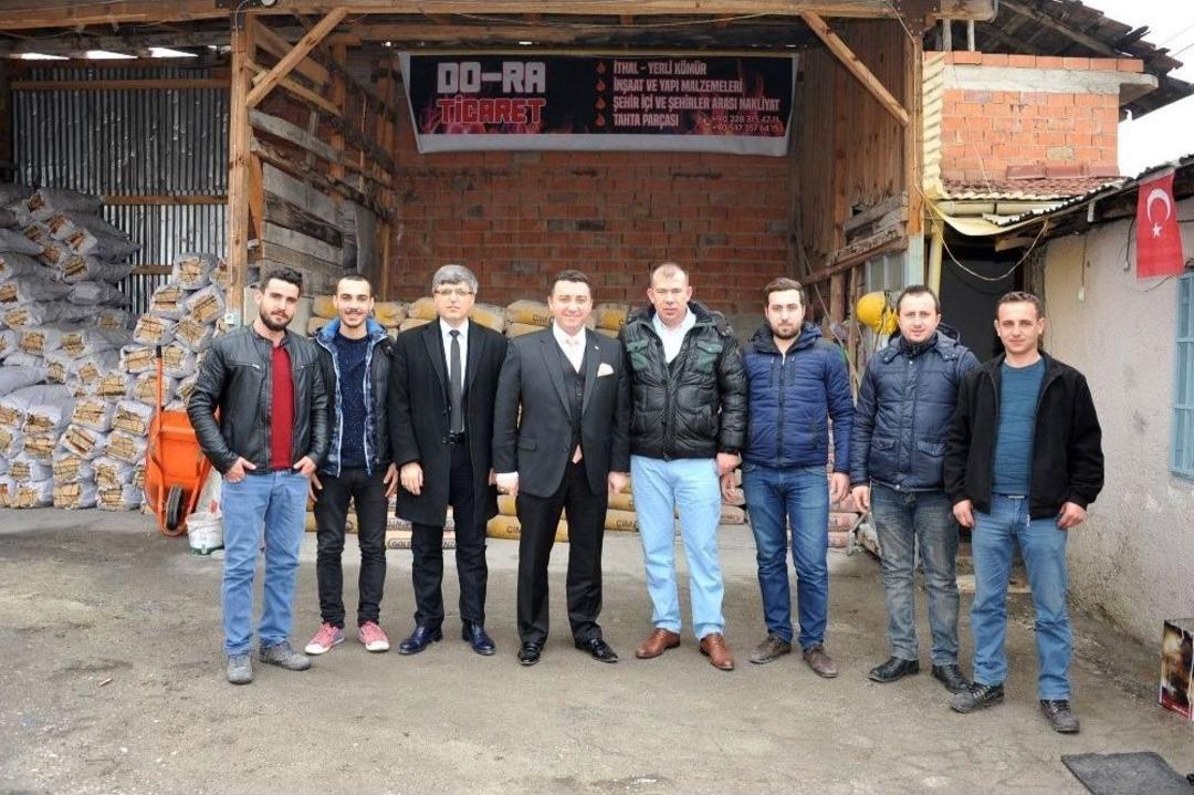 Başkan Bakıcı Yenidoğan Mahalle Esnafı İle Kahvaltıda Buluştu