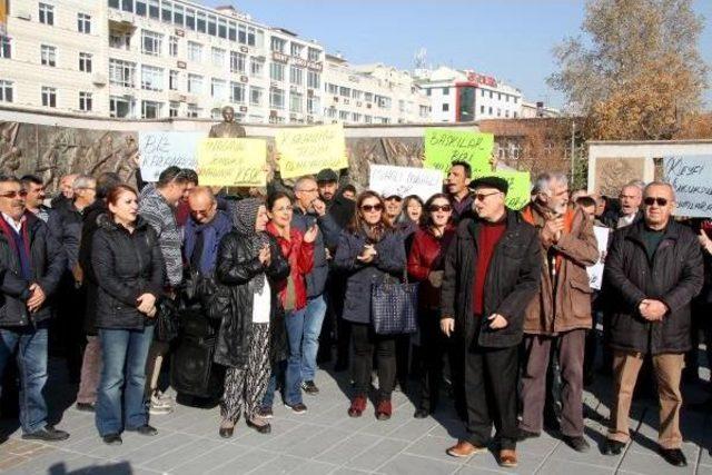 Kesk’E Bağlı Sendikalardan Işten Çıkarılma Eylemi