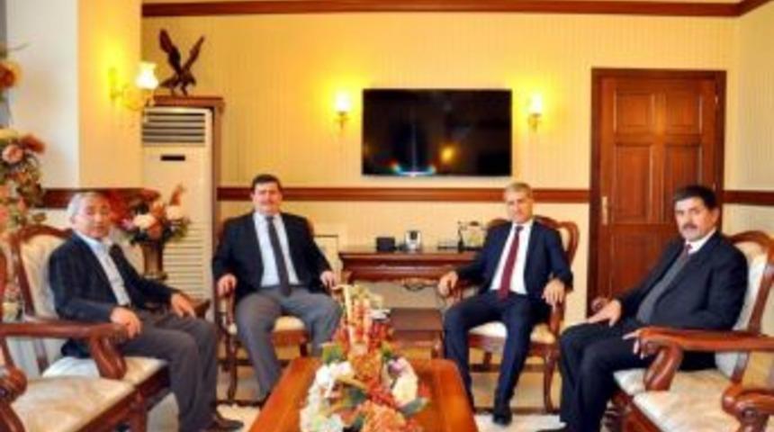 Siyasi Parti Temsilcileri Bir Araya Geldi