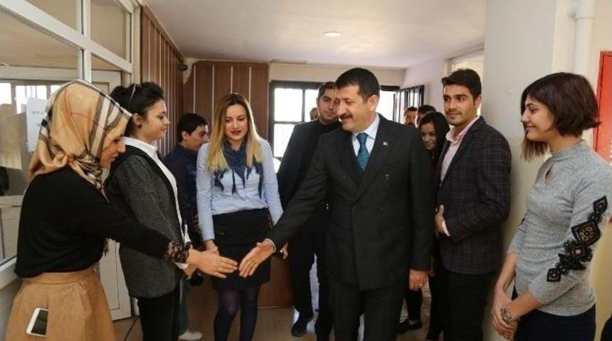 Ekinci Öğretmen Ve Öğrencilerle Bir Araya Geldi