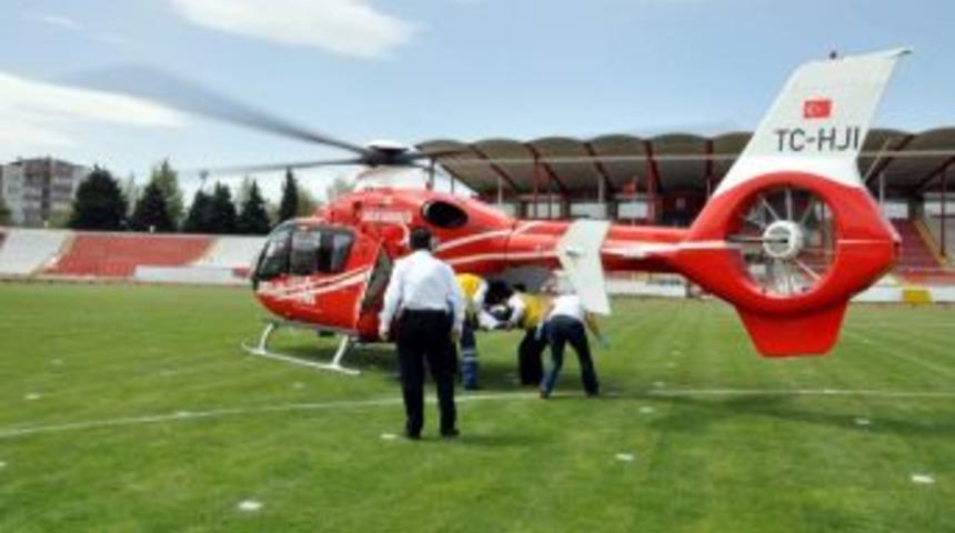 S&uuml;t Kazanına D&uuml;şen 1 Yaşındaki Yeliz Ankara&rsquo;ya Sevk Edildi