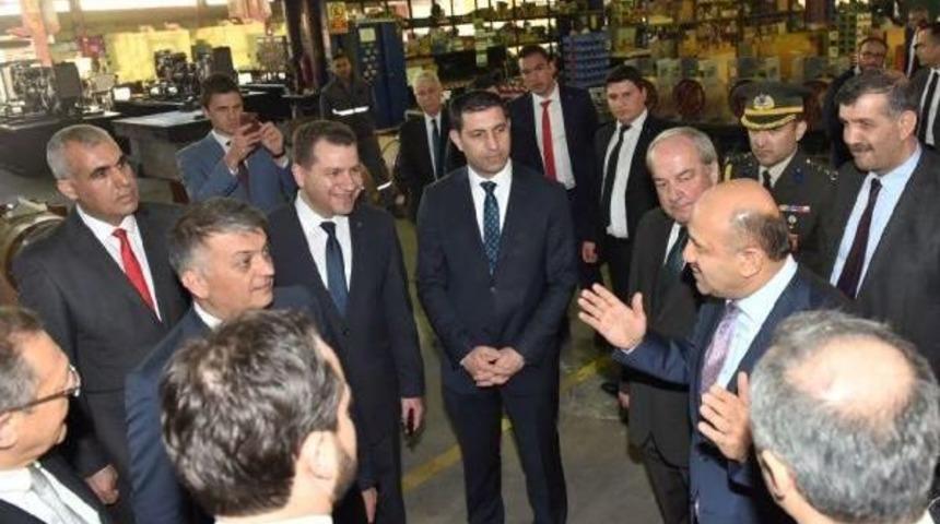 Bakan Işık: T&uuml;rkiye'nin &Ouml;nceliği M&uuml;nbi&ccedil;'tir (2)