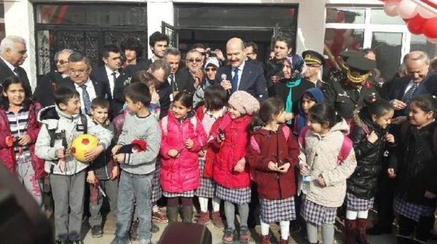İ&ccedil;işleri Bakanı Soylu, Erlerin Yemin T&ouml;renine Katıldı (2)