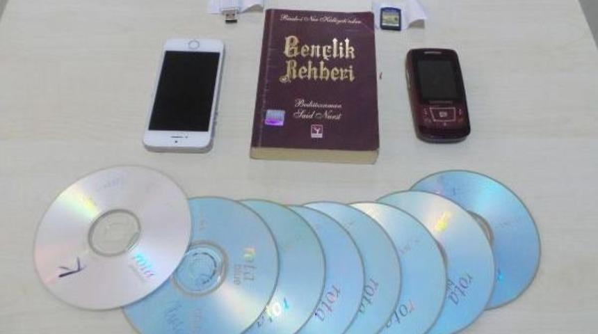 Hdp Eş Başkanının Evinde Fet&ouml; I&ccedil;erikli Materyal &Ccedil;ıktı