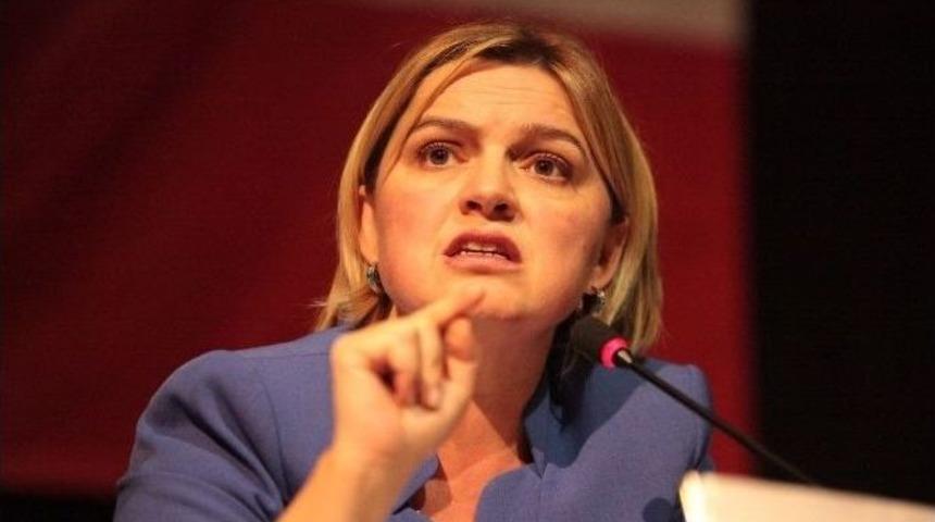 B&ouml;ke, Tl&rsquo;deki D&uuml;ş&uuml;ş&uuml; Ohal&rsquo;in Uzatılmasına Bağladı