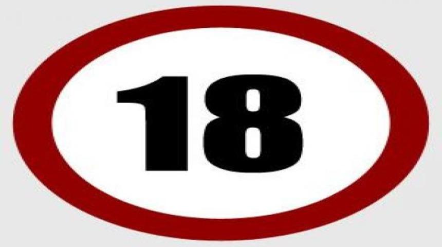 A&ccedil;lıktan koca fili 1,5 saatte yediler!