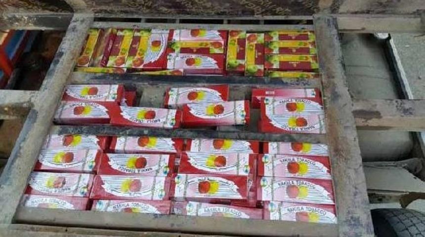 Tır'da 120 Bin Paket Ka&ccedil;ak Sigaraya 4 G&ouml;zaltı