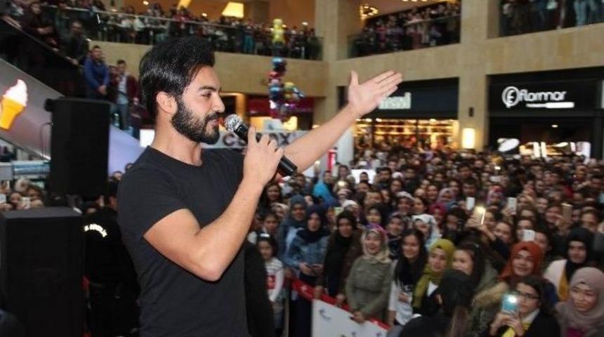 Forum Kapadokya&rsquo;da Yusuf G&uuml;ney İzdihamı