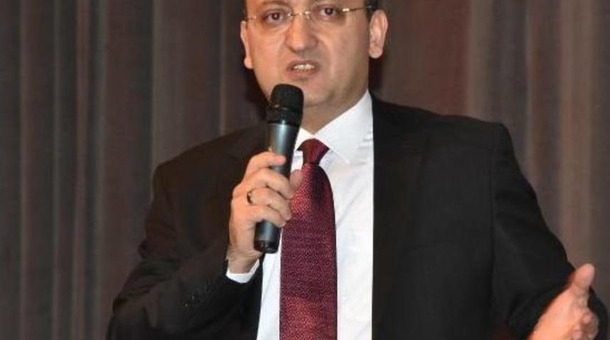 Yal&ccedil;ın Akdoğan'a, K&uuml;rdistan Bayrağı Tepkisi