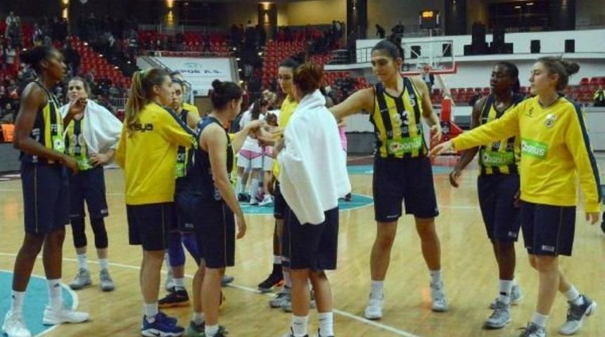 Bellona Ag&uuml; Spor-Fenerbah&ccedil;e: 58-73