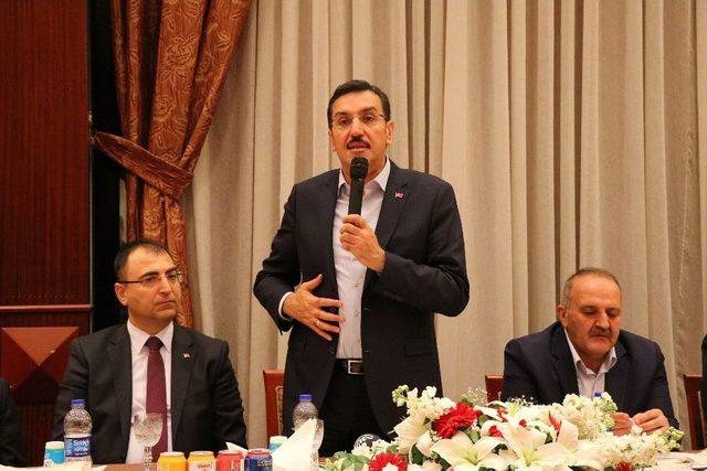 Bakan Tüfenkci Sivil Toplum Kuruluşları İle Bir Araya Geldi