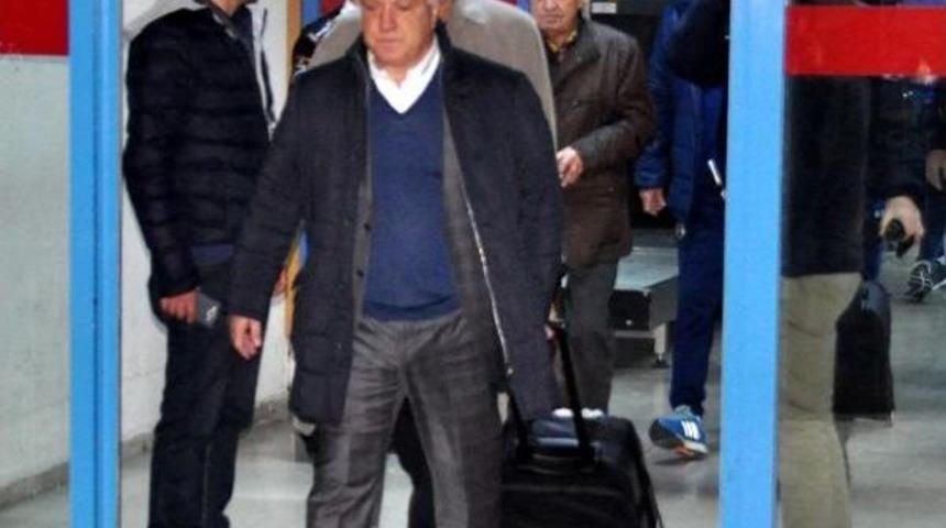 Fenerbah&ccedil;e, Trabzon'a Geldi