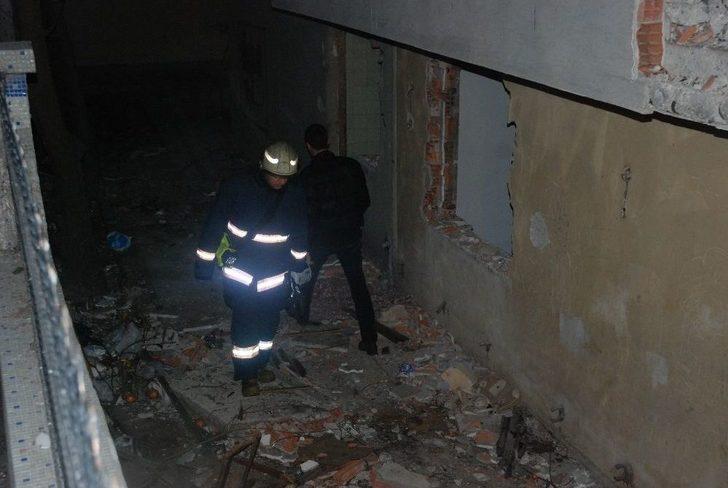 Bahçelievler’de Şüpheli Ölüm. Metruk Binada Yanmış Erkek Cesedi Bulundu G1